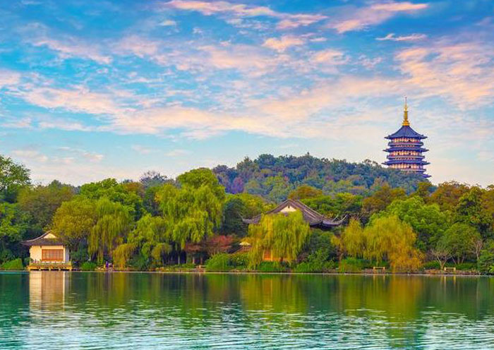 5-Day Suzhou and Hangzhou Tour with High-Speed Train — Experience Heaven on Earth